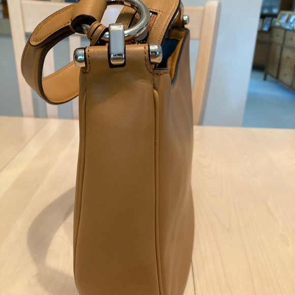 SOLD 🌺 Coach Nomad in Light Saddle - Picture 8 of 9